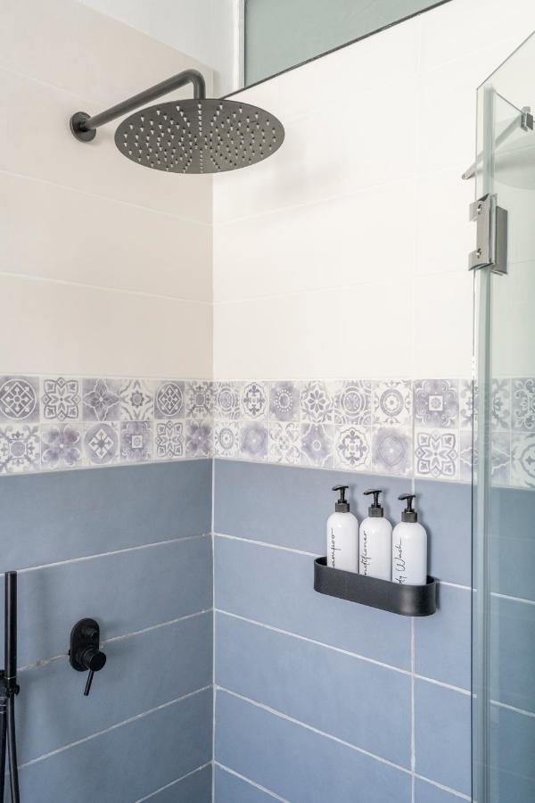 Midrahov Luxury Apartment Zikhron Ya'akov Buitenkant foto